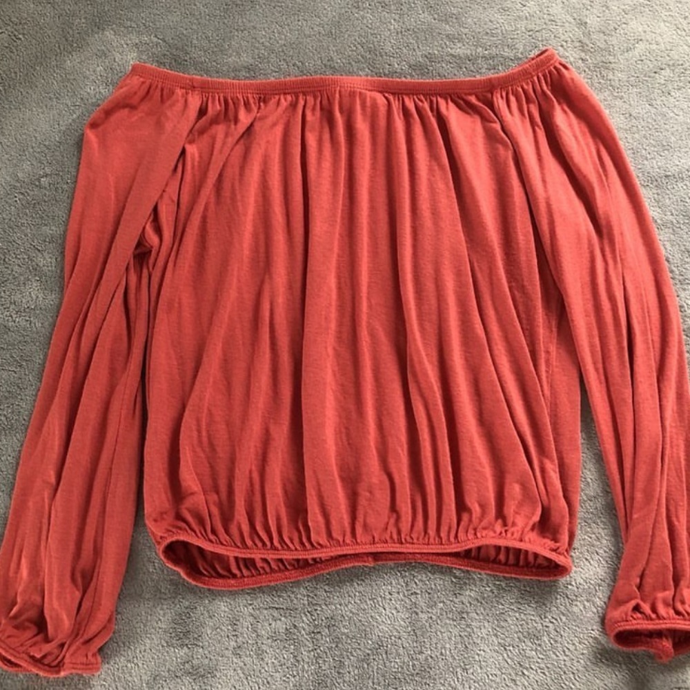 off the shoulder top - Picture 2 of 2